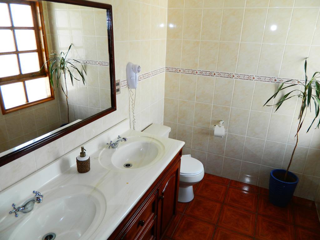 Hostal Torre de Babel Castro Habitación foto